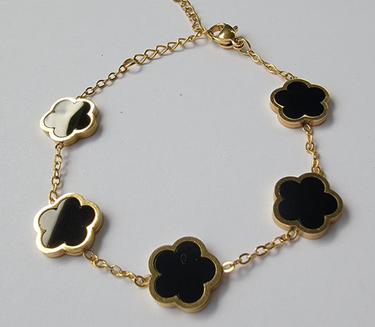 Flower bracelet